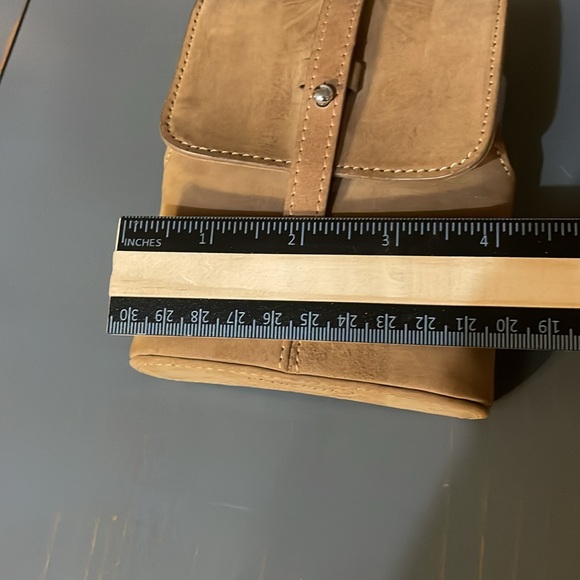 Bey Berk 5 oz. Stainless Steel Flask With Leather Case - Picture 14 of 15